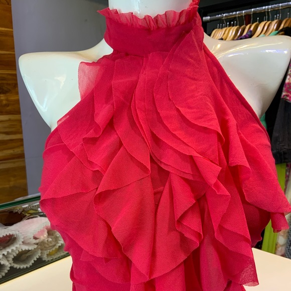 New Ruffle top - Picture 3 of 9